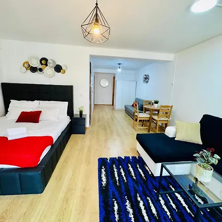 Lägenhet Beautiful And Spacious Flat In The Center