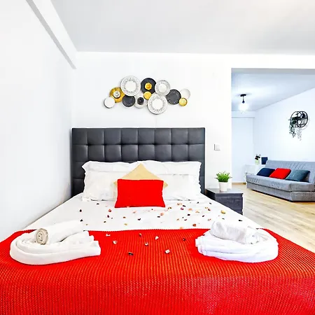 아파트 Beautiful And Spacious Flat In The Center *