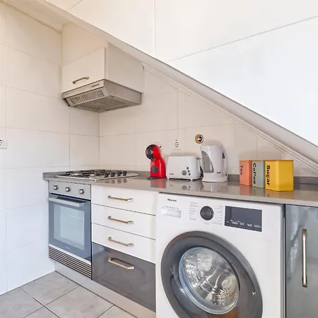 아파트 Beautiful And Spacious Flat In The Center