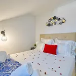 Appartement Beautiful And Spacious Flat In The Center Lissabon