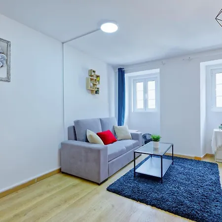 Beautiful And Spacious Flat In The Center Apartman